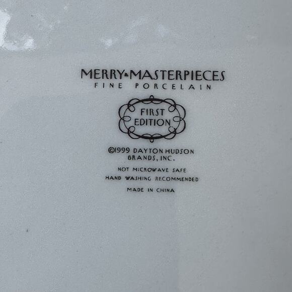 Merry Masterpiece Porcelain Plate "Honest, Kid I’m not Santa” 1999 Dayton Hudson - Picture 4 of 4